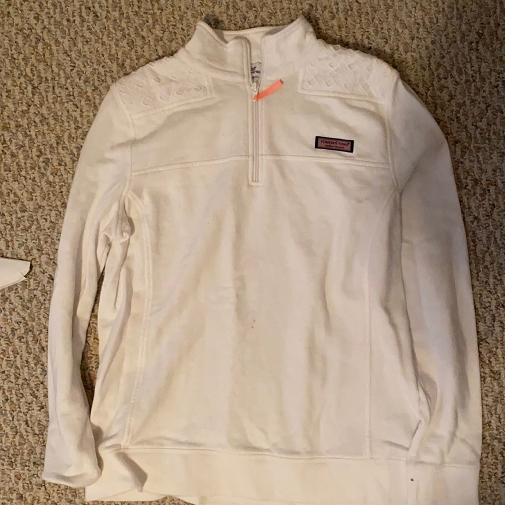 EMBROIDERED VINEYARD VINES
